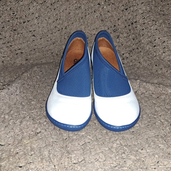 THE ART COMPANY-White Leather & Blue Nylon Sock Sneakers-Size 37/6.5-Near Mint - Picture 3 of 8